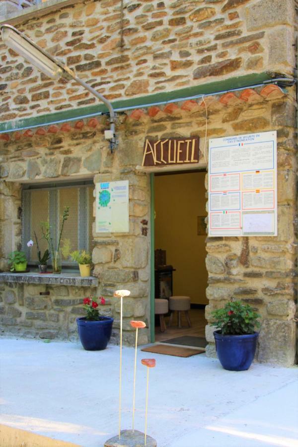 Le Moulin Du Luech Hotel Peyremale Buitenkant foto