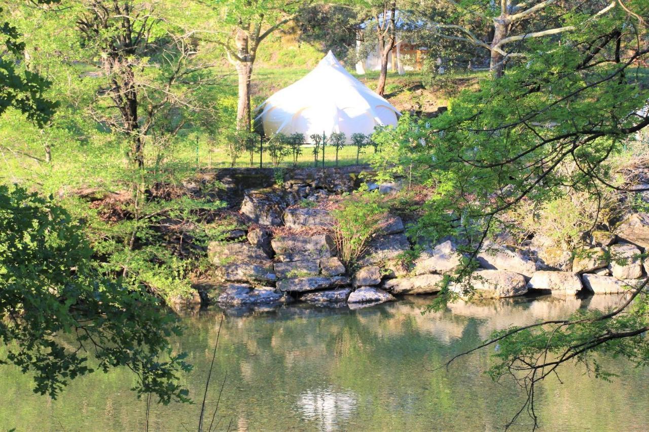 Le Moulin Du Luech Hotel Peyremale Buitenkant foto
